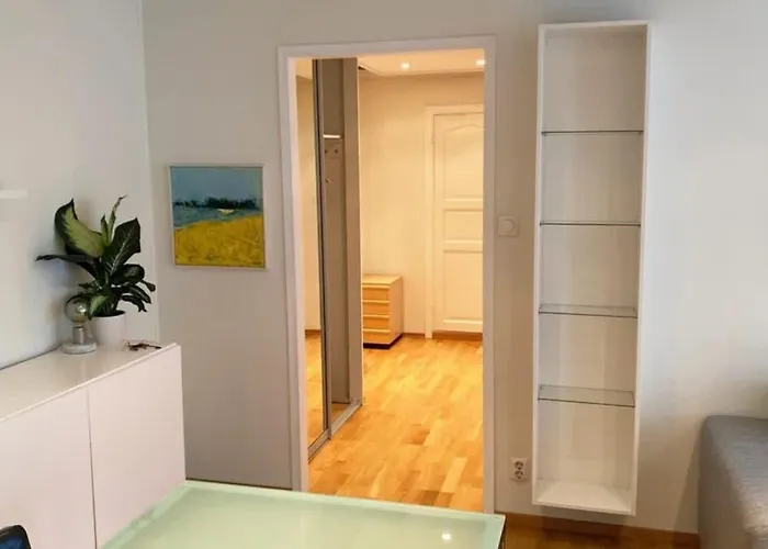 아파트 Dinbnb L 700m To Aquarium I 6th Floor And Elevator - Value For The Money *