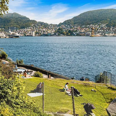 Dinbnb L 700m To Aquarium I 6th Floor And Elevator - Value For The Money