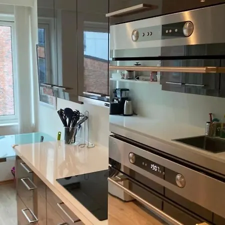 Dinbnb L 700m To Aquarium I 6th Floor And Elevator - Value For The Money